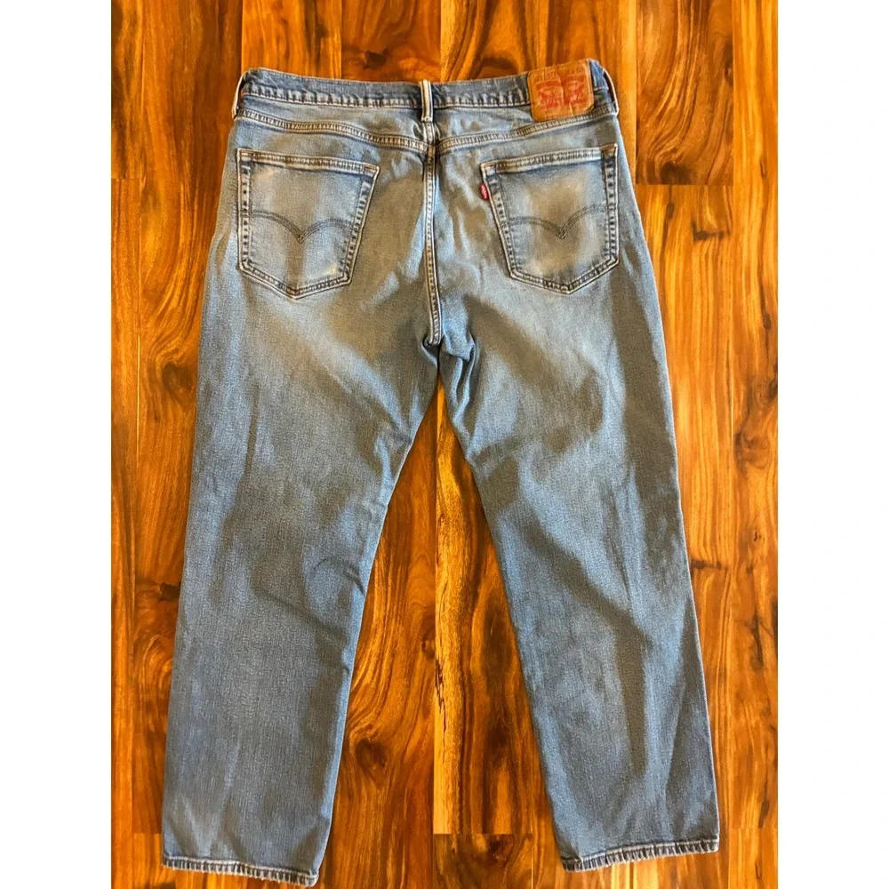 Levis 541 Athletic Taper‎ Jeans Mens 36x32 Light Wash Distressed Blue Denim 3423
